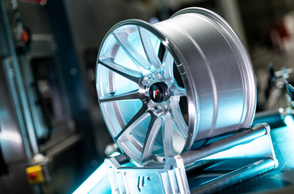 Komplettradsatz JR WHEELS JR 11 | 8,5X20 ET35 & 10X20 ET40 | 5X112 für Mercedes Benz Typ 218 CLS mit Teilegutachten – Bild 7